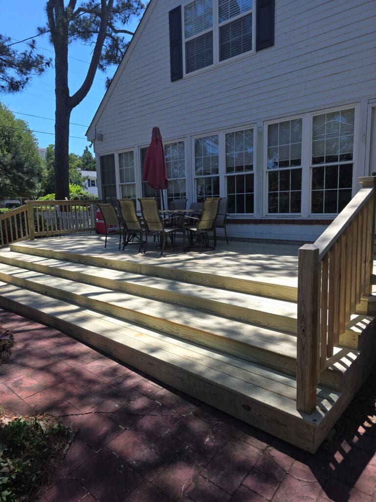 Custom deck construction in Virginia Beach, VA